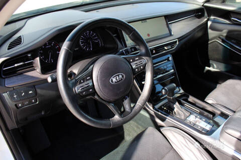 2020 Kia Cadenza Limited