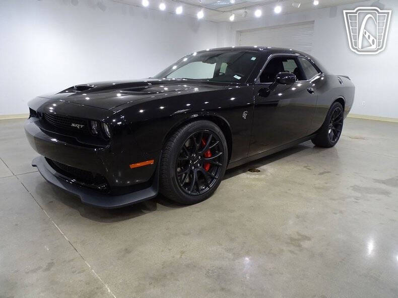 2015 Dodge Challenger SRT Hellcat