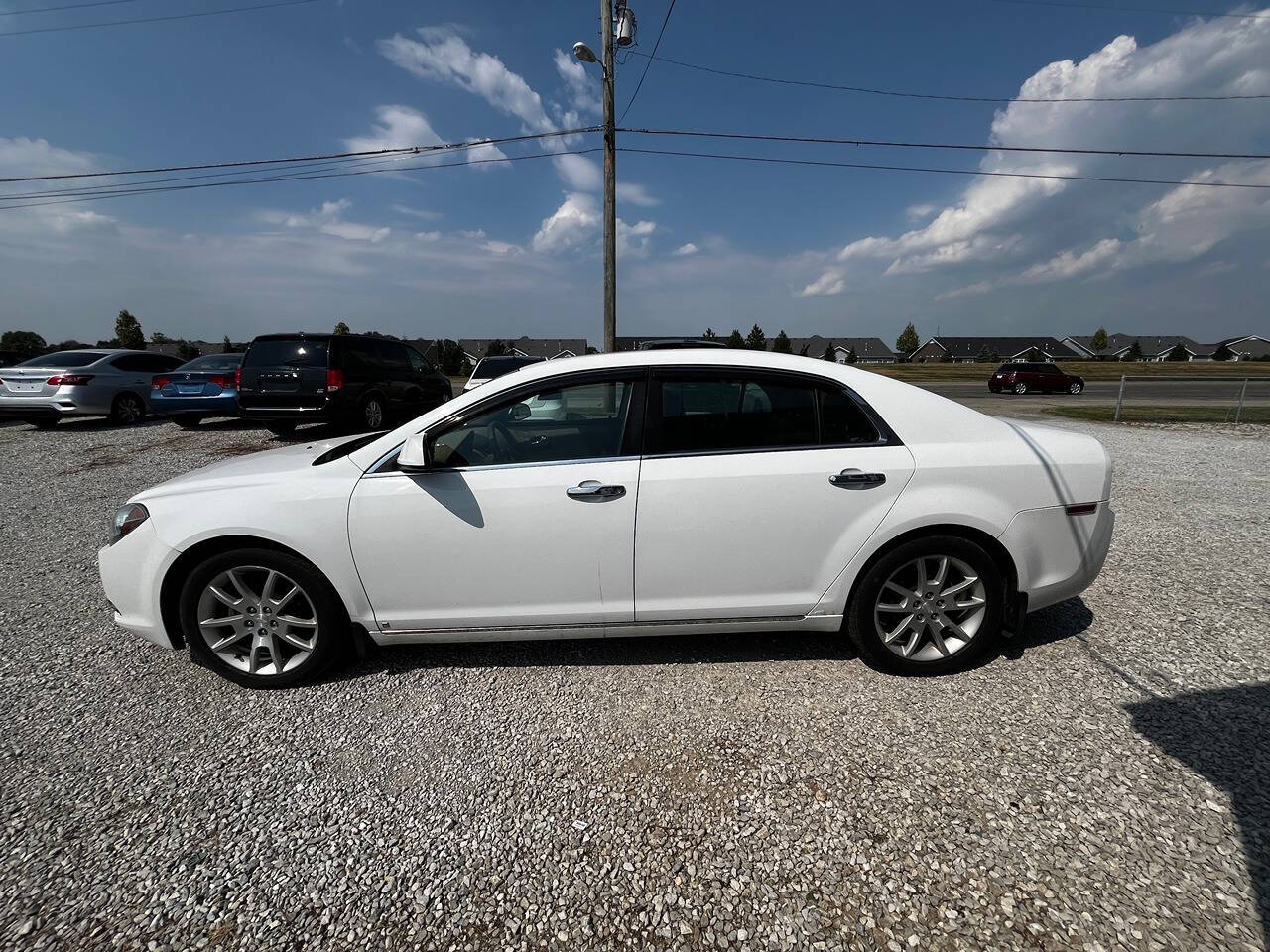 2009 Chevrolet Malibu for sale at Quartz Auto Sales in Indianapolis, IN