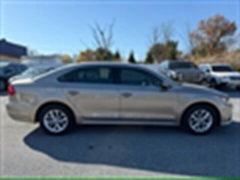 2016 Volkswagen Passat 1.8T S