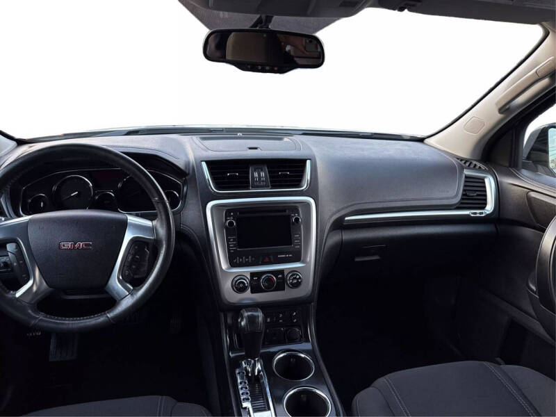 2015 GMC Acadia SLE-2