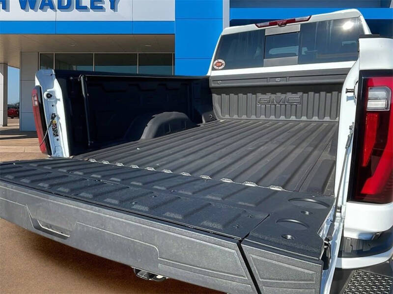 2025 GMC Sierra 2500HD