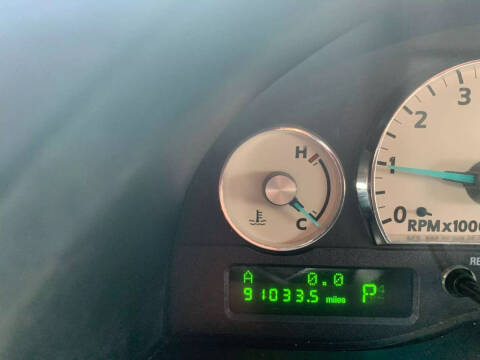 2004 Ford Thunderbird Deluxe