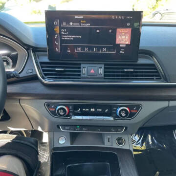 2022 Audi Q5 e quattro S line Premium 55 TFSI