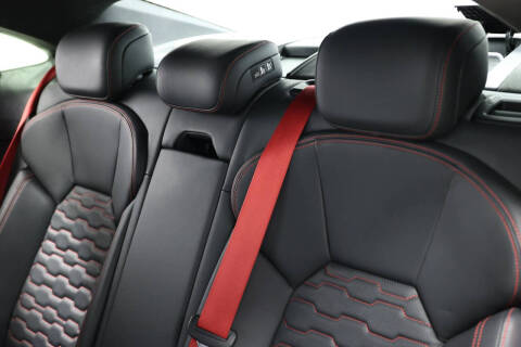 2022 Audi RS e-tron GT quattro