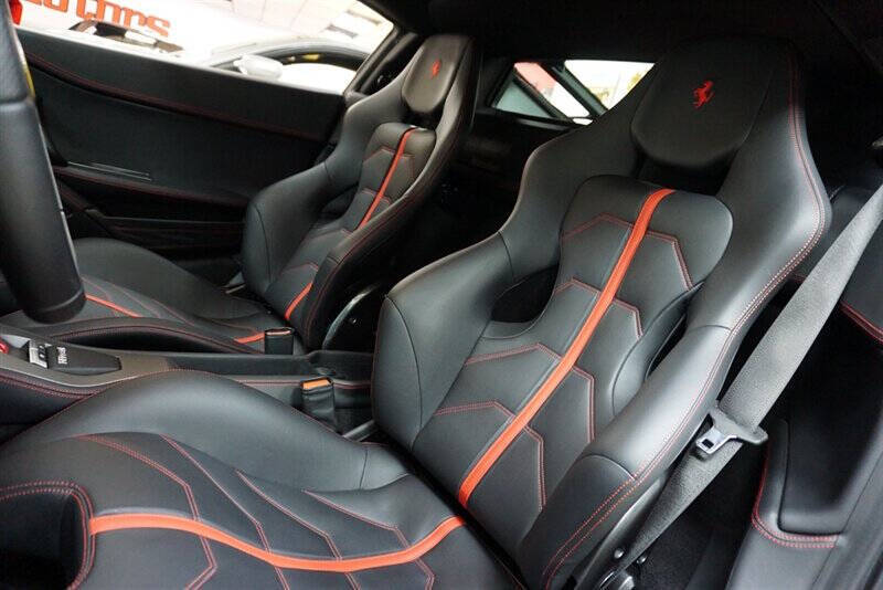 2013 Ferrari 458 Italia