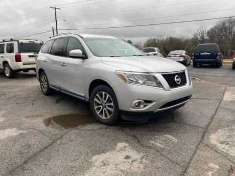 2014 Nissan Pathfinder for sale at Daves Deals on Wheels in Tulsa OK
