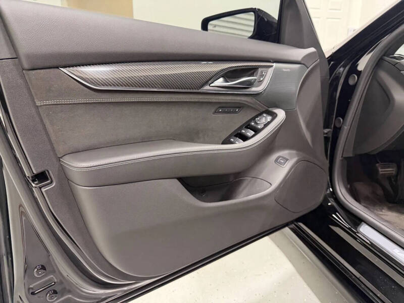 2025 Cadillac CT5-V Blackwing