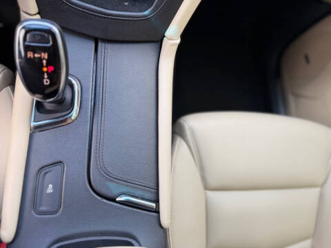 2017 Cadillac XT5