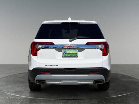 2022 GMC Acadia SLE