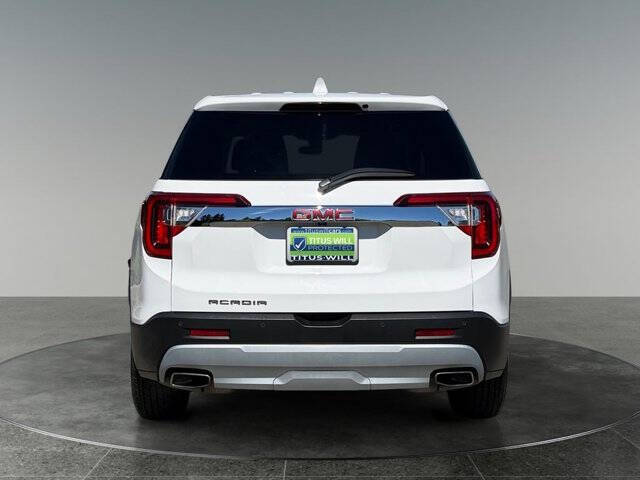 2022 GMC Acadia SLE