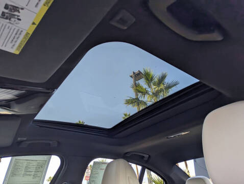 2023 BMW 3 Series 330e