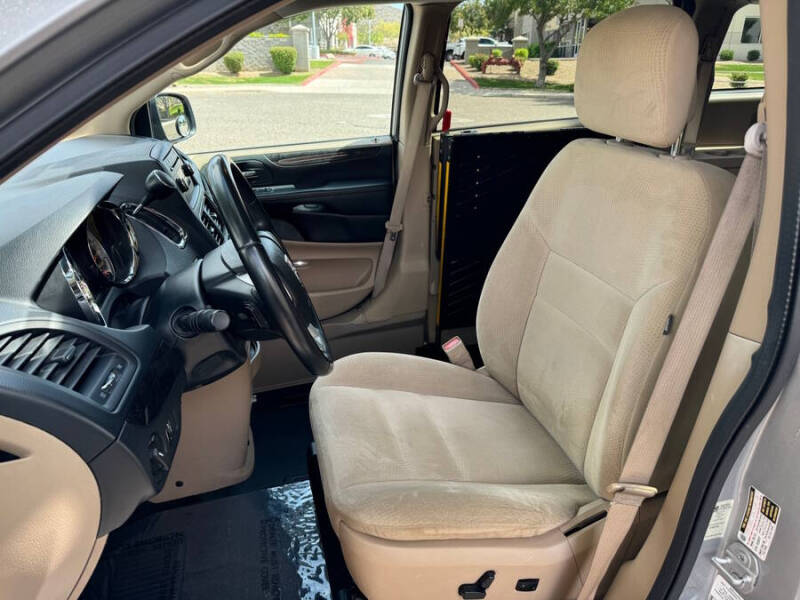 2016 Dodge Grand Caravan SXT