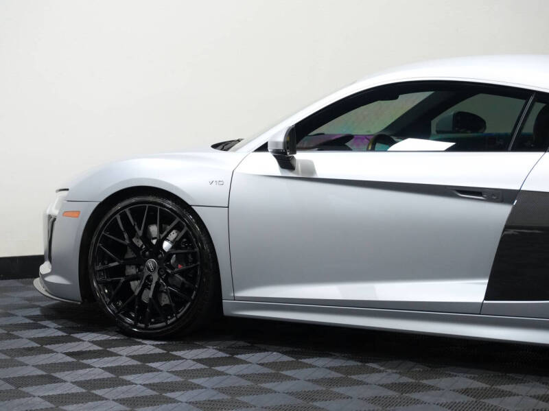 2017 Audi R8 5.2 quattro V10