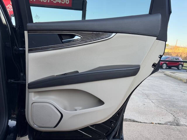 2016 Lincoln MKX Select