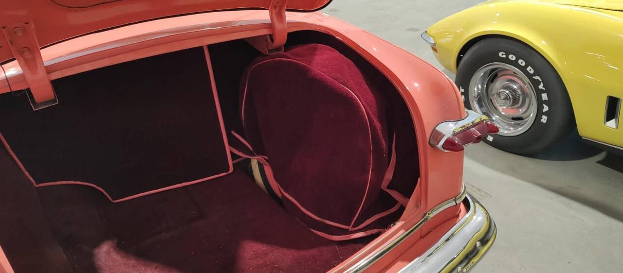 1951 Ford Crown Victoria 20