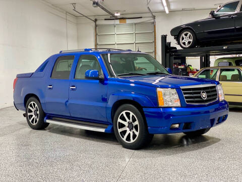 2004 Cadillac Escalade EXT for sale at SPECIALTY CARS TRUCKS & CLASSICS in Hayden ID