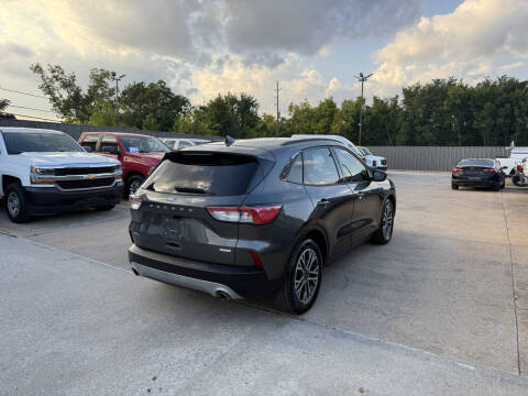 2020 Ford Escape SEL