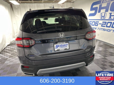 2025 Honda Pilot Touring