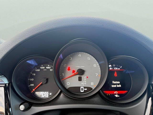 2021 Porsche Macan S