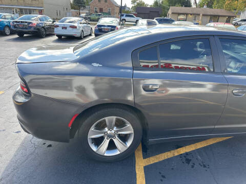 2016 Dodge Charger SXT