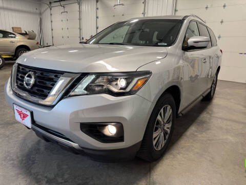 2019 Nissan Pathfinder SV