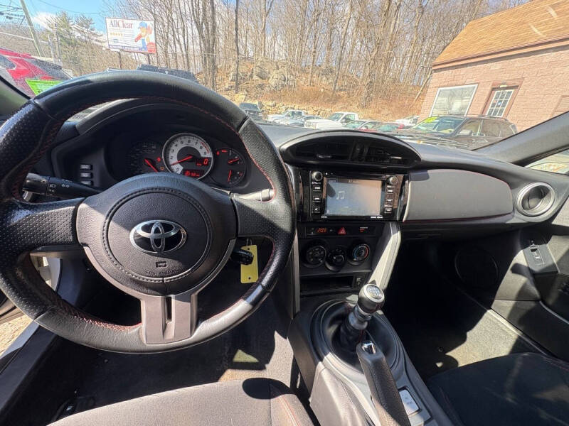 2013 Scion FR-S