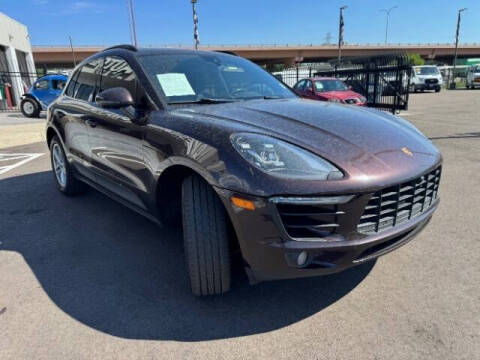 2017 Porsche Macan S