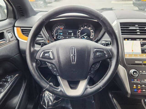 2017 Lincoln MKC Reserve