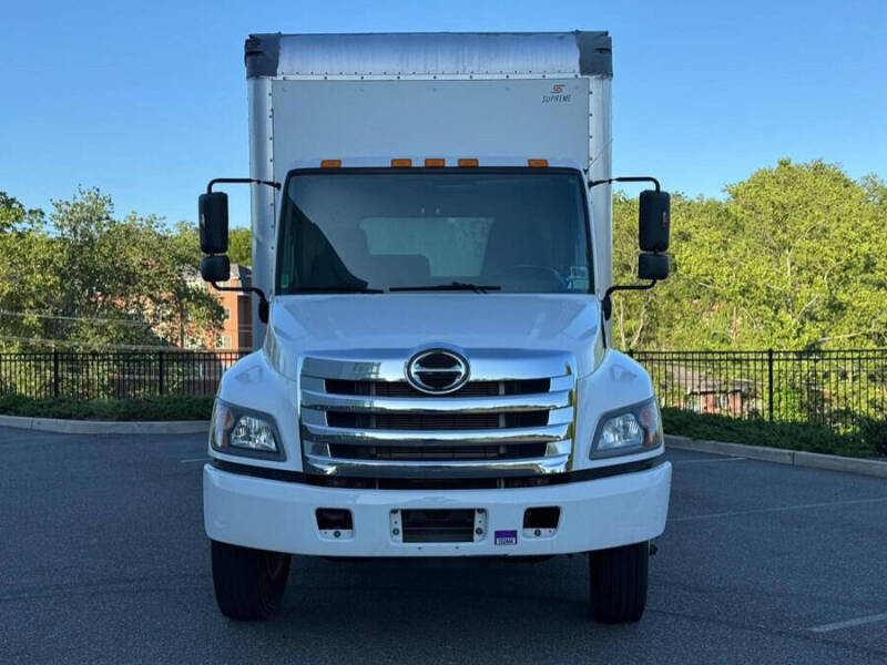 2019 Hino 338