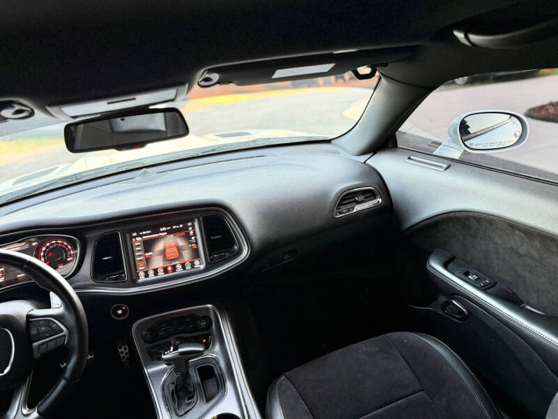 2020 Dodge Challenger