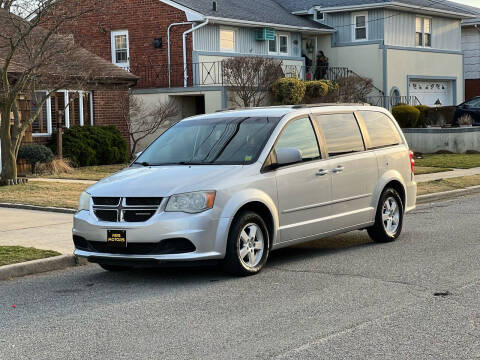 2012 Dodge Grand Caravan for sale at Reis Motors LLC in Lawrence NY