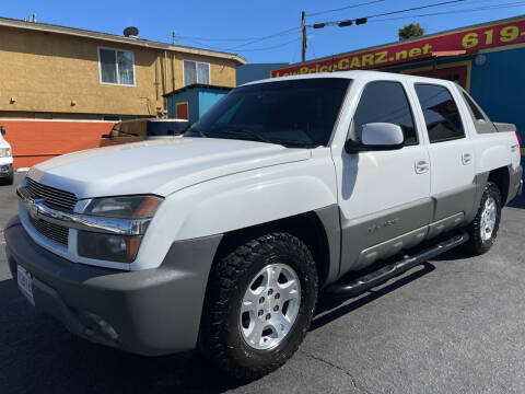 2002 Chevrolet Avalanche for sale at CARZ in San Diego CA