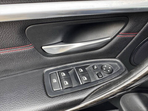 2016 BMW 3 Series 328i