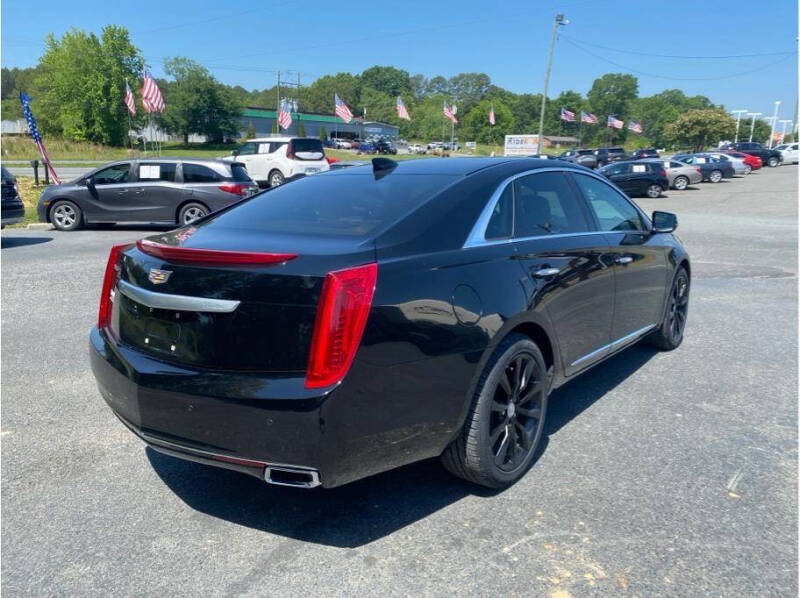 2017 Cadillac XTS Luxury