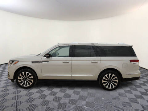 2023 Lincoln Navigator L Reserve
