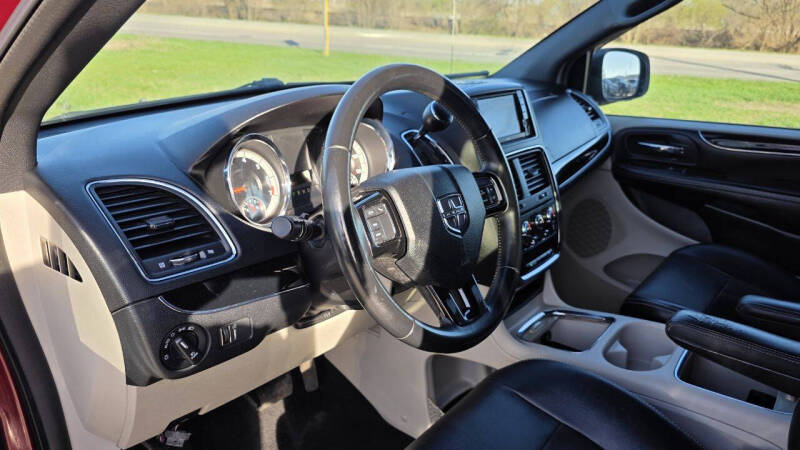 2017 Dodge Grand Caravan SXT