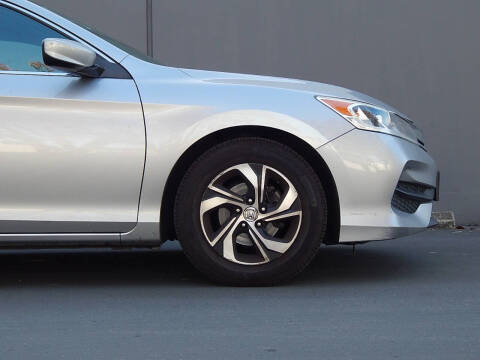 2017 Honda Accord LX