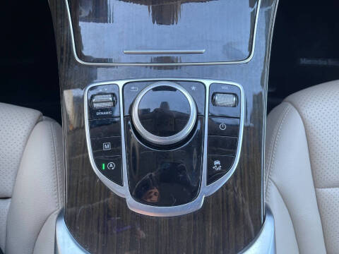 2019 Mercedes-Benz GLC GLC 300