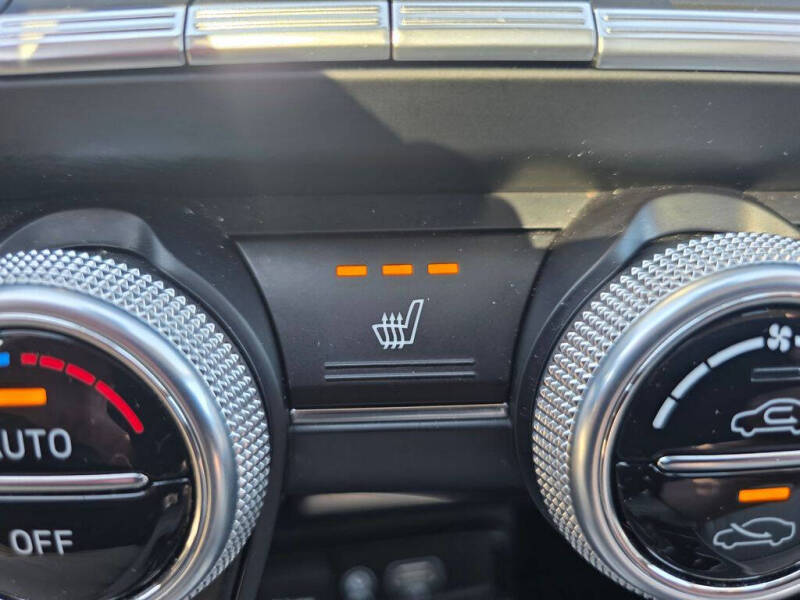 2021 Genesis G70