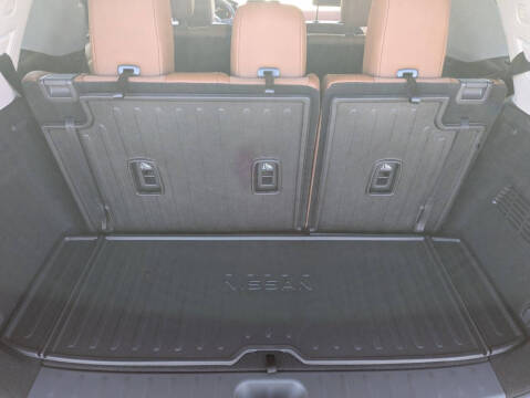 2025 Nissan Pathfinder Platinum