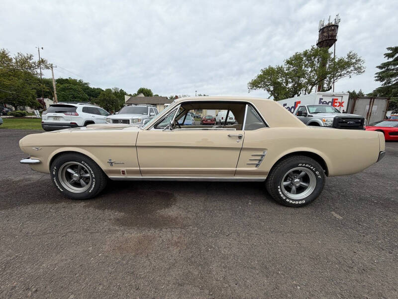 1966 Ford Mustang