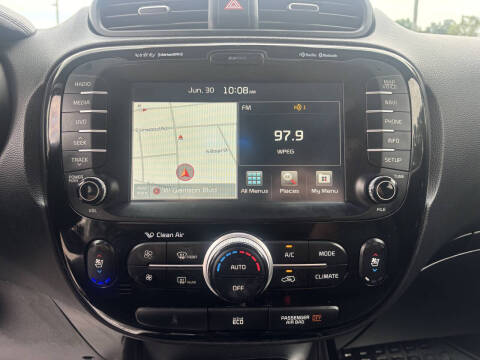 2016 Kia Soul !