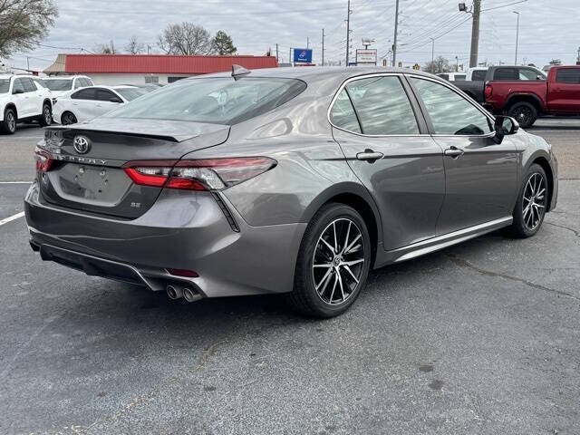 2021 Toyota Camry SE