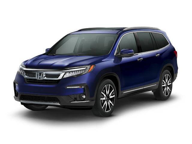 2019 Honda Pilot Touring w/Rear Captain's Chairs