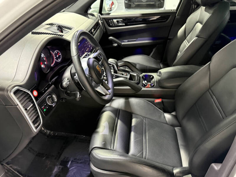 2022 Porsche Cayenne