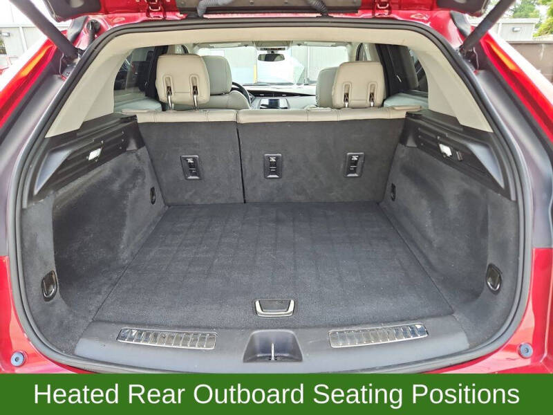 2019 Cadillac XT4 Premium Luxury