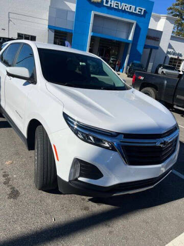 2022 Chevrolet Equinox for sale at PHIL SMITH AUTOMOTIVE GROUP - SOUTHERN PINES GM in Southern Pines NC