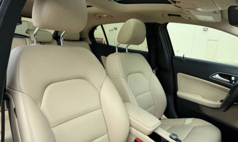 2015 Mercedes-Benz GLA GLA 250 4MATIC