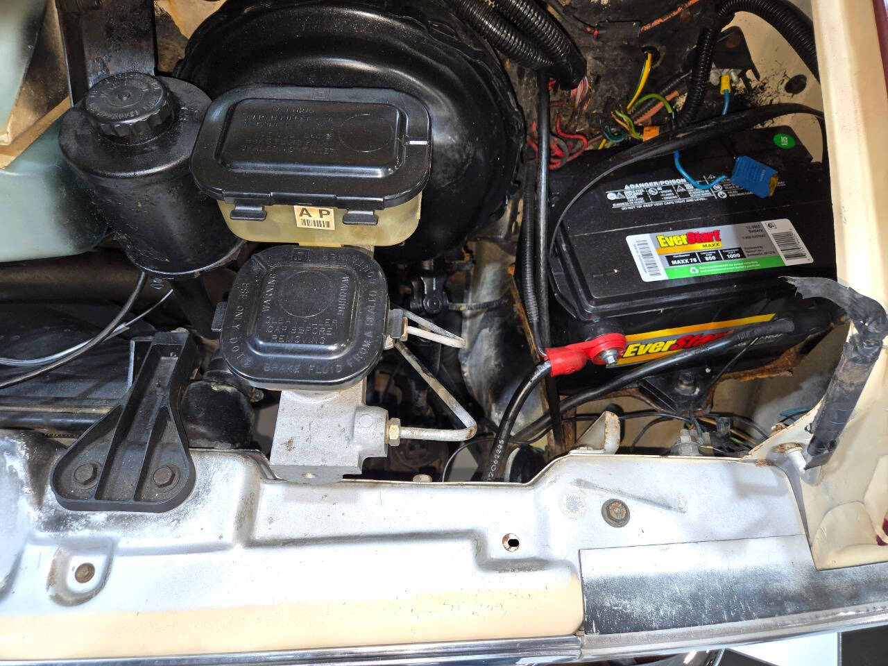1988 Chevrolet Chevy Van 105